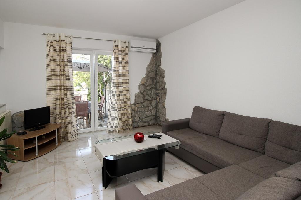 Apartment Drazen Šilo Rom bilde