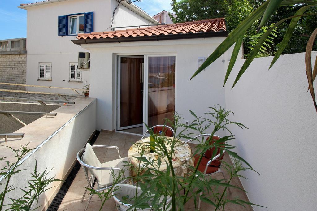 Apartment Drazen Šilo Eksteriør bilde